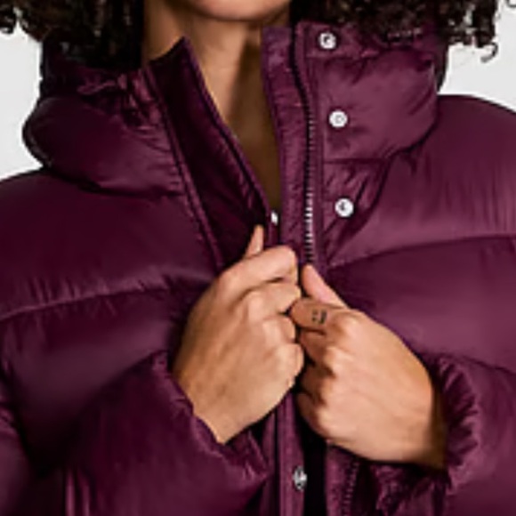 PINK VICTORIA’S SECRET
MARSHMALLOW PUFFER COAT - Picture 3 of 3